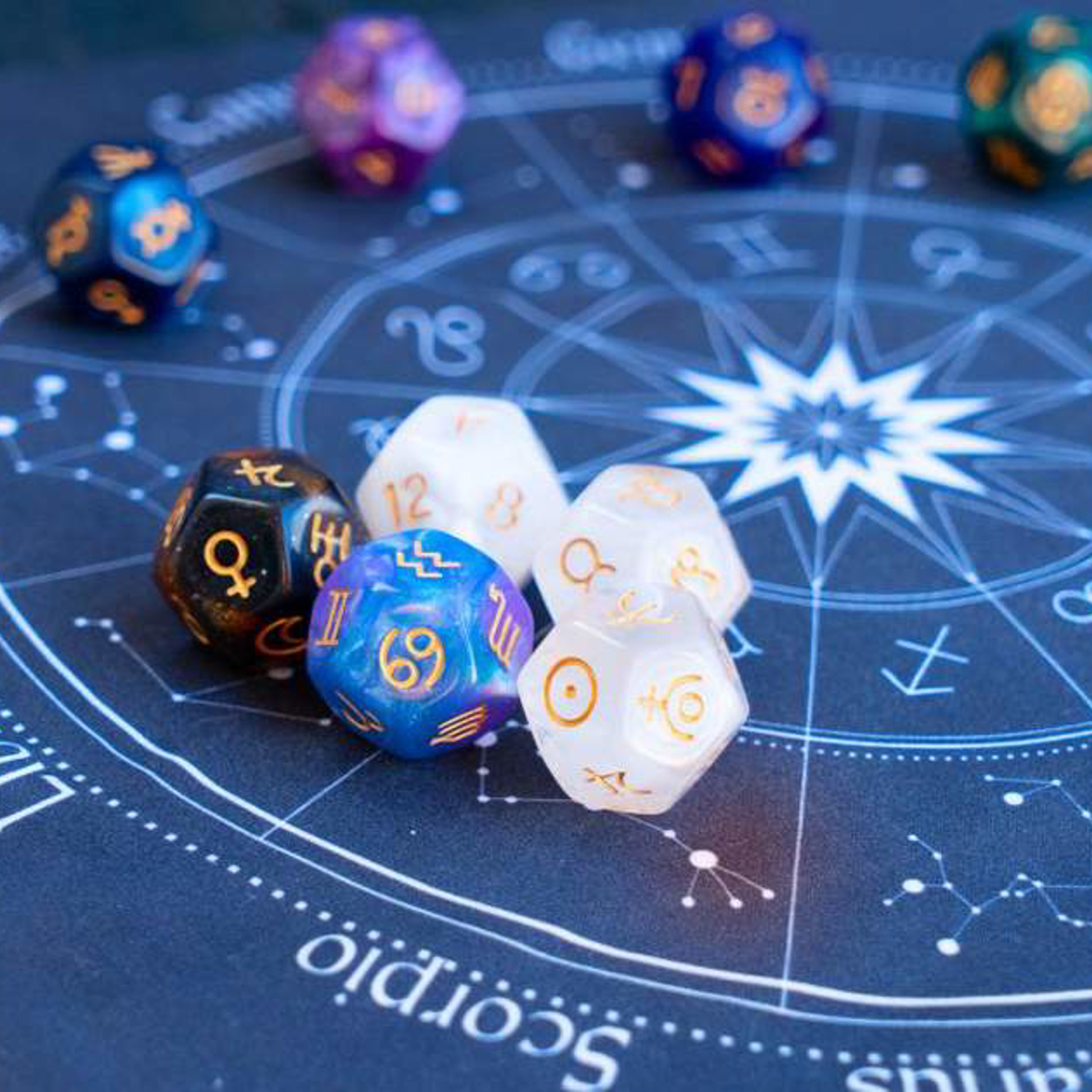 Astrologia descubre el amuleto perfecto para tu signo zodiacal video 1